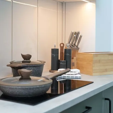 - Maisonette - Parkplatz - Wifi Kostenlos - Naehe Klinikum *