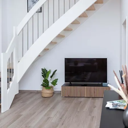 - Maisonette - Parkplatz - Wifi Kostenlos - Naehe Klinikum Oldenburg