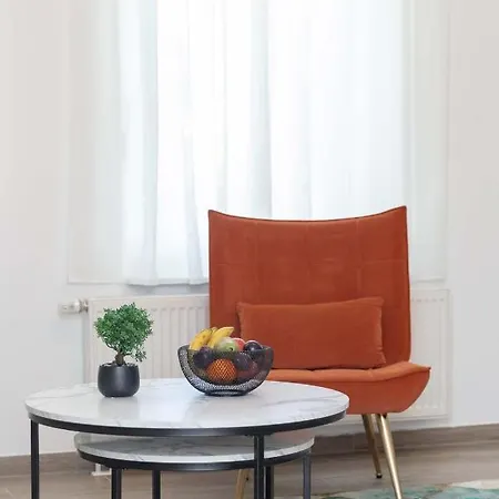 Lejlighed - Maisonette - Parkplatz - Wifi Kostenlos - Naehe Klinikum
