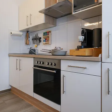 Lejlighed - Maisonette - Parkplatz - Wifi Kostenlos - Naehe Klinikum Oldenburg