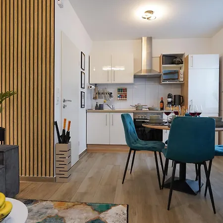 - Maisonette - Parkplatz - Wifi Kostenlos - Nähe Klinikum *