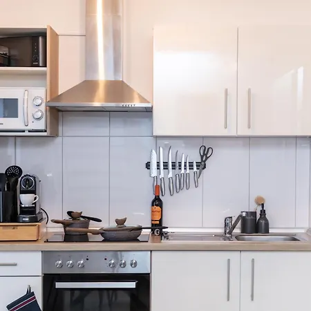 Apartment - Maisonette - Parkplatz - Wifi Kostenlos - Naehe Klinikum *