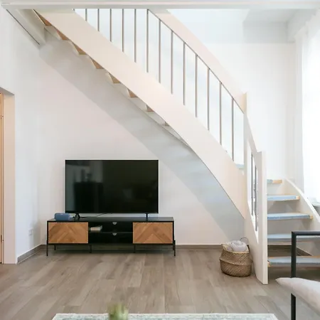 Lejlighed - Maisonette - Parkplatz - Wifi Kostenlos - Naehe Klinikum Oldenburg