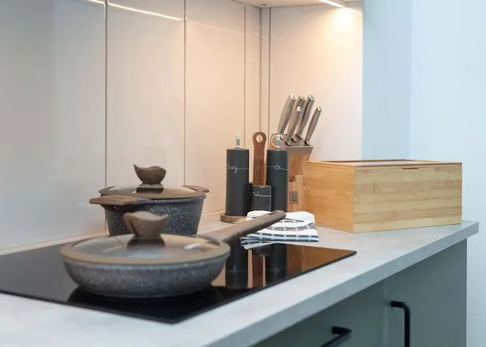 - Maisonette - Parkplatz - Wifi Kostenlos - Naehe Klinikum *
