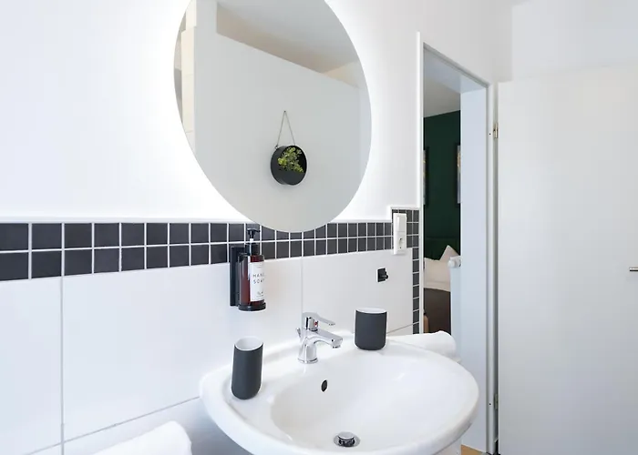 - Maisonette - Parkplatz - Wifi Kostenlos - Naehe Klinikum Apartmán Oldenburg