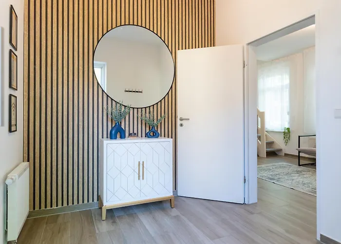 - Maisonette - Parkplatz - Wifi Kostenlos - Naehe Klinikum Oldenburg